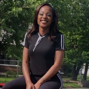 Meet your Posher, Earnesia